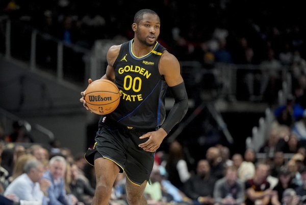 浩广配资 美记：若无法从先签后换中得到满意报价 勇士愿意暂时留下库明加